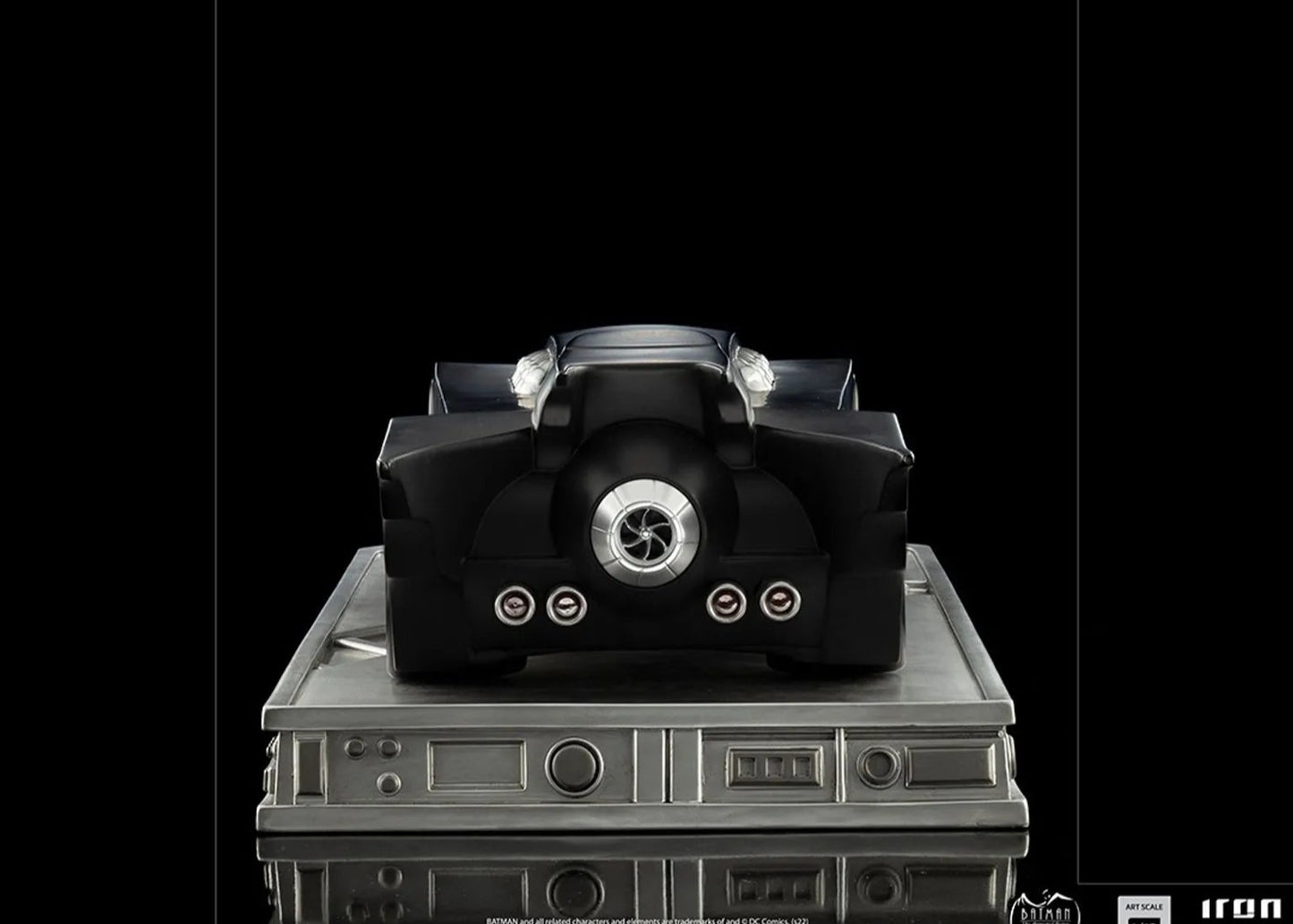 Iron Studios: Batman Animated Series - Batmobile: Art Scale 1/10 Statue