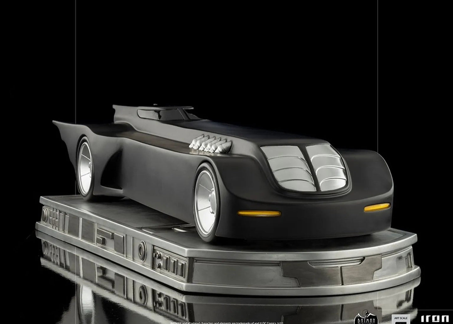 Iron Studios: Batman Animated Series - Batmobile: Art Scale 1/10 Statue