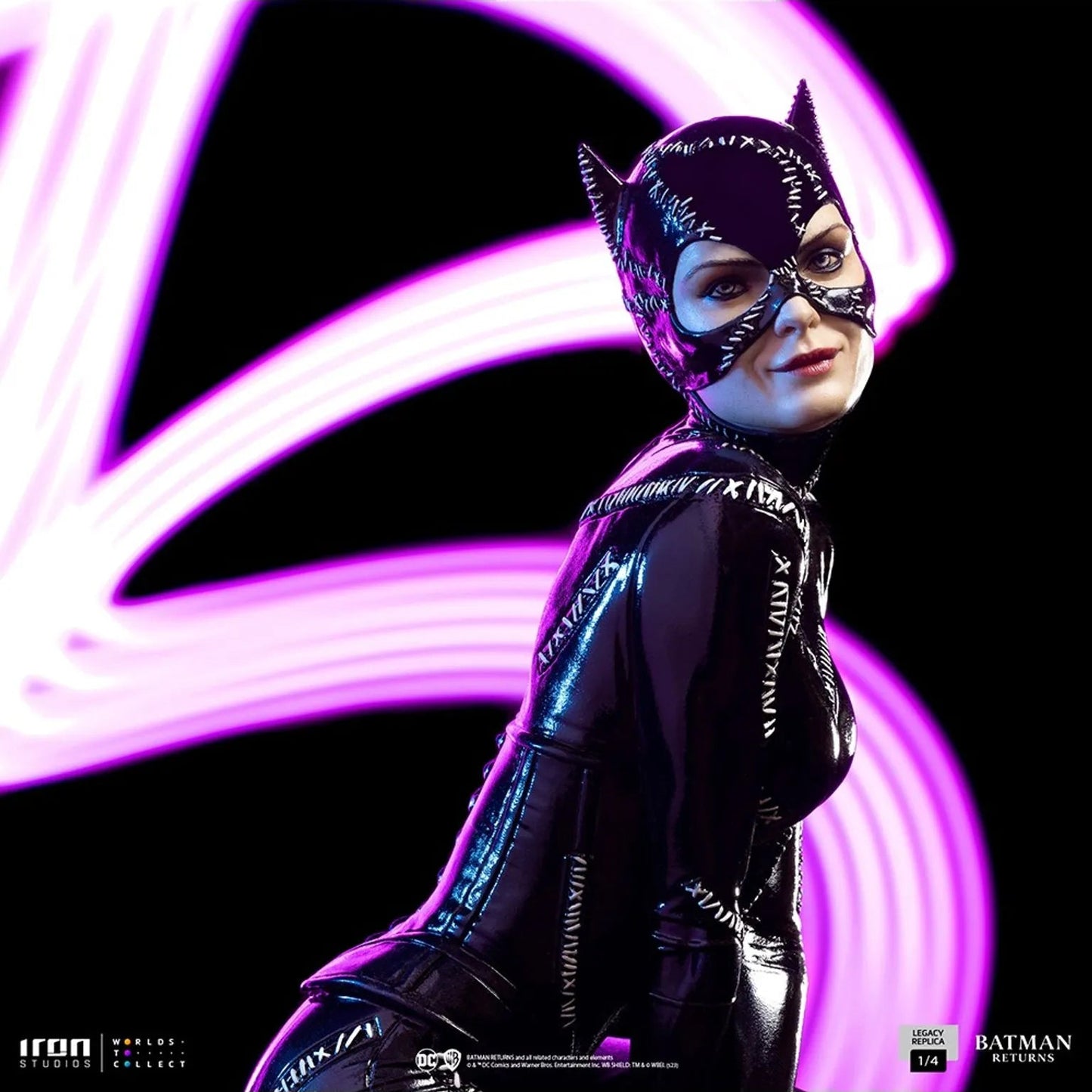 Iron Studios: Batman Returns Legacy Replica - Catwoman: Art Scale 1/4 Statue