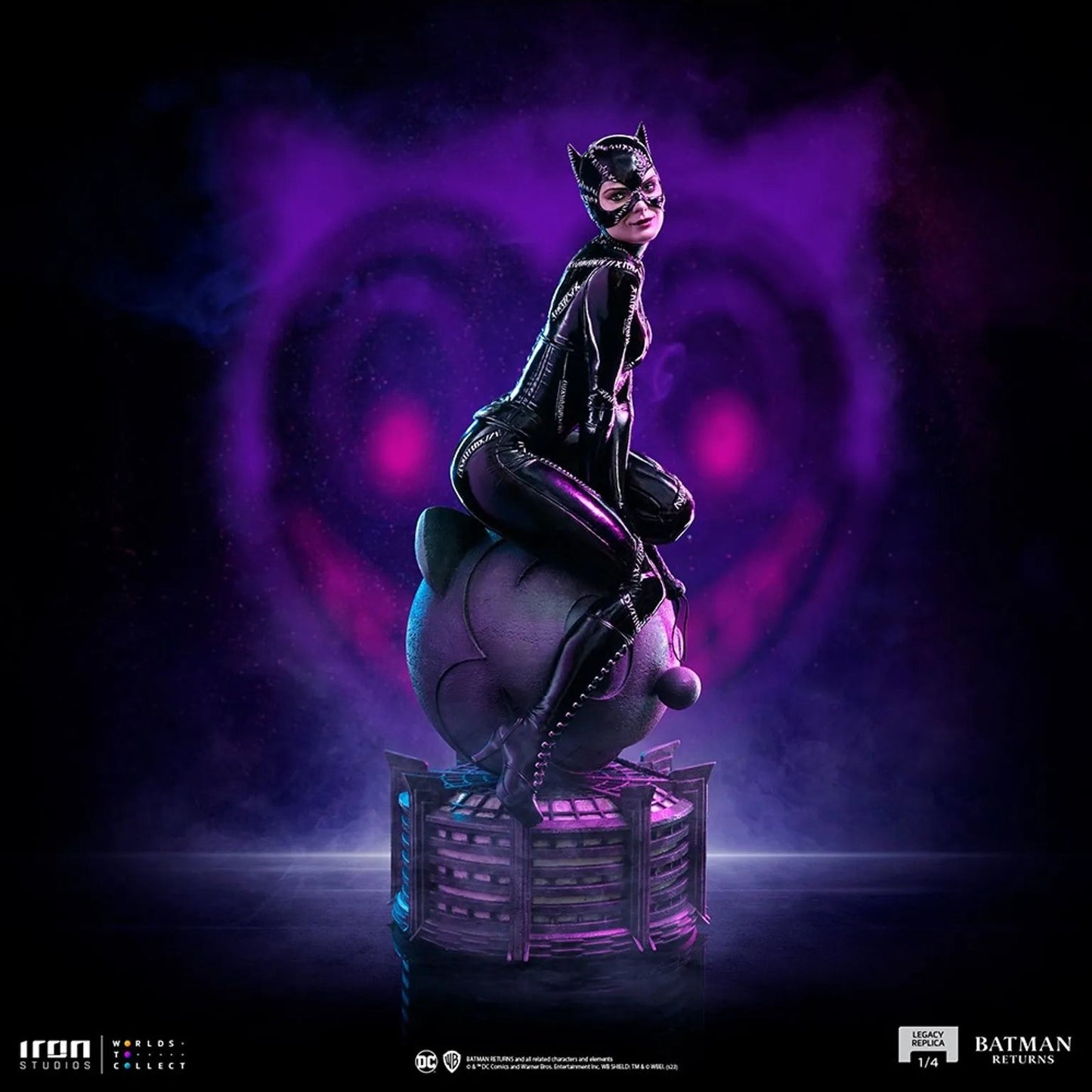 Iron Studios: Batman Returns Legacy Replica - Catwoman: Art Scale 1/4 Statue