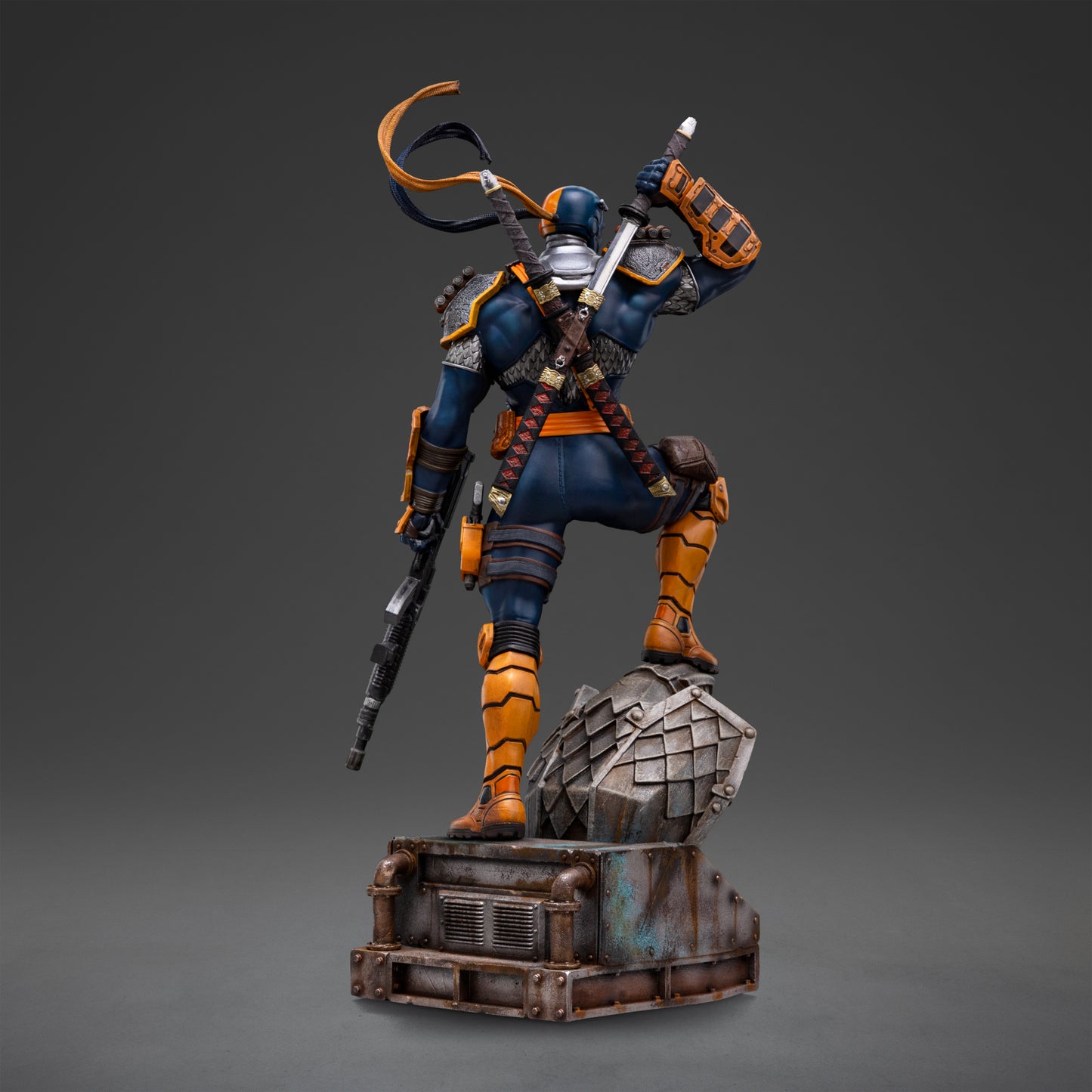 Iron Studios: DC Comics Series - Deathstroke: Art Scale 1/10 Statue PRE ORDER