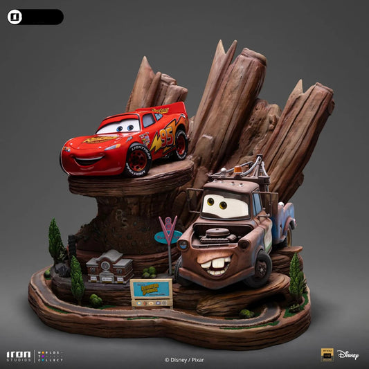 Iron Studios: Cars - Lightning McQueen & Tow Mater: Deluxe Art Scale 1/10 Statue PRE ORDER