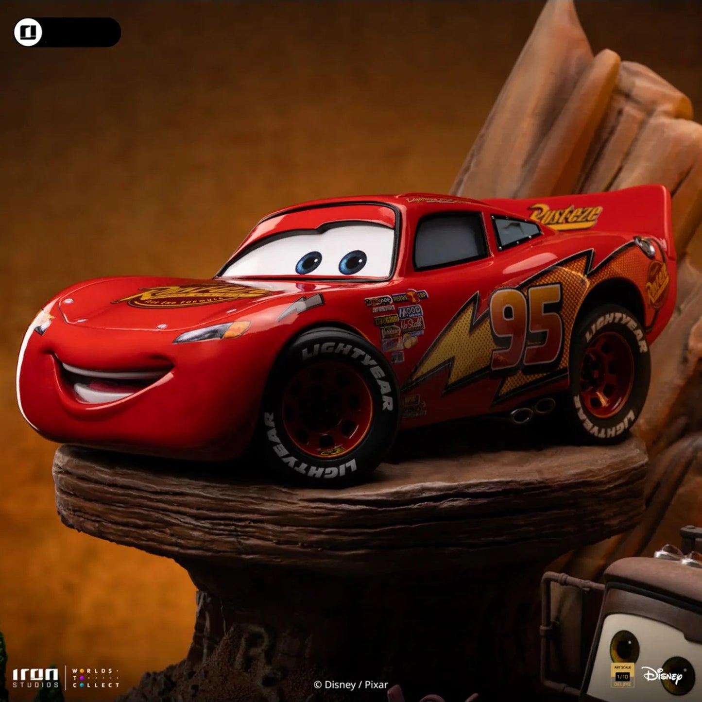 Iron Studios: Cars - Lightning McQueen & Tow Mater: Deluxe Art Scale 1/10 Statue PRE ORDER