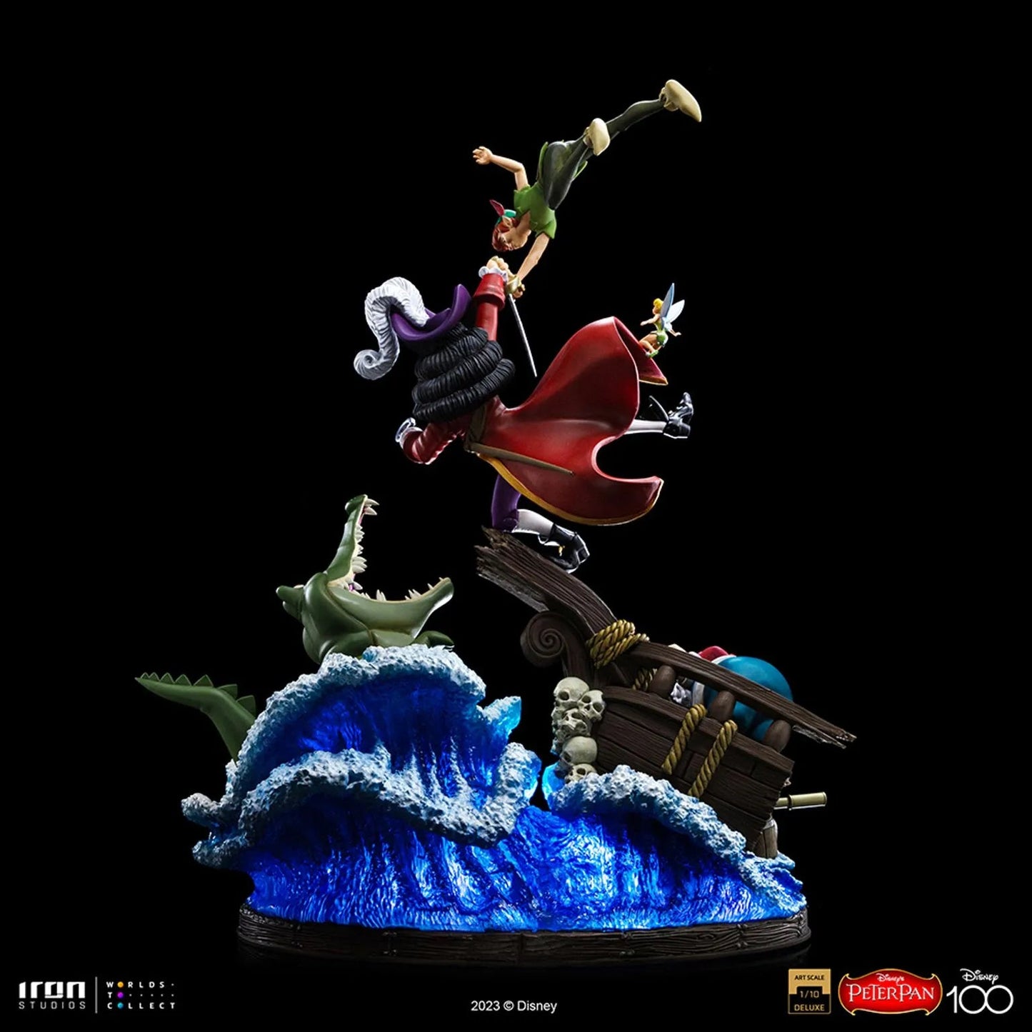 Iron Studios: Disney 100th Peter Pan - Peter Pan Vs Hook Deluxe: Art Scale 1/10 Statue PRE ORDER