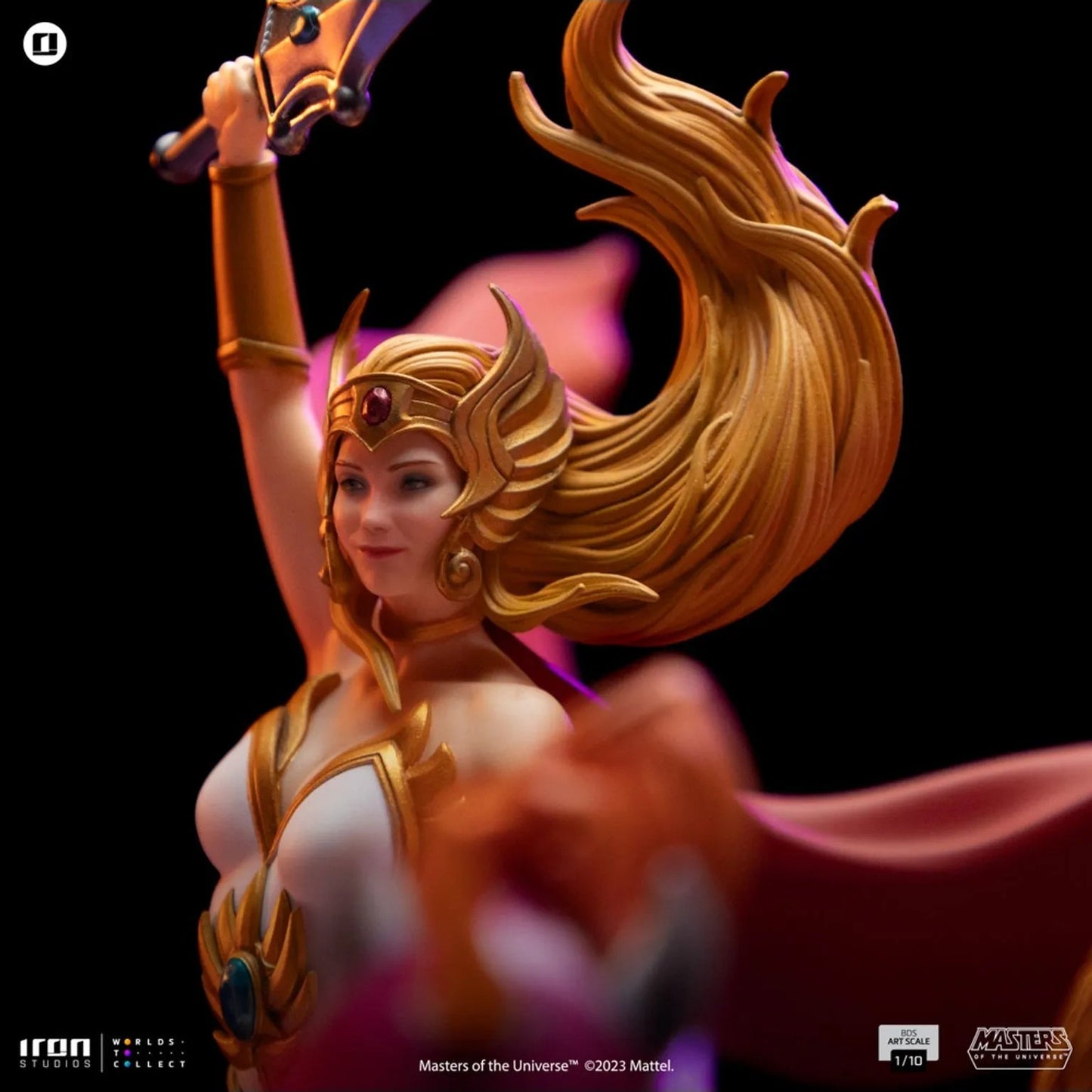 Iron Studios: Masters Of The Universe - She-Ra & Swift Wind: Art Scale 1/10 Statue